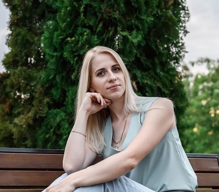 Надежда Стрельникова
