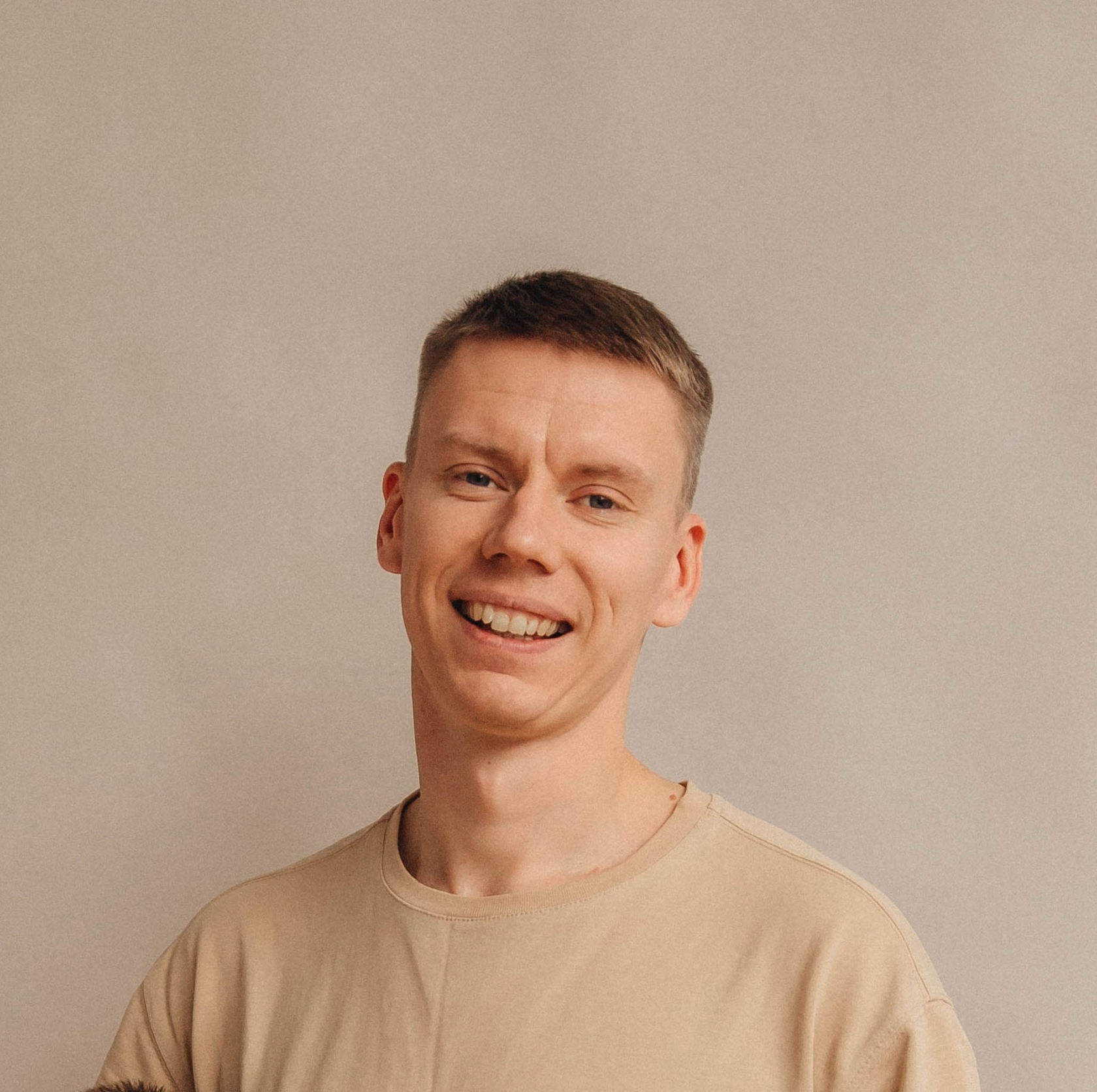 Александр Грибков